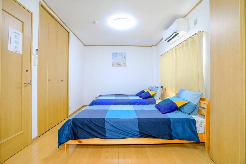 鶴橋駅徒歩2分 トイレ浴室複数あり3階建て一軒家車庫付き Apartment Osaka Exterior foto